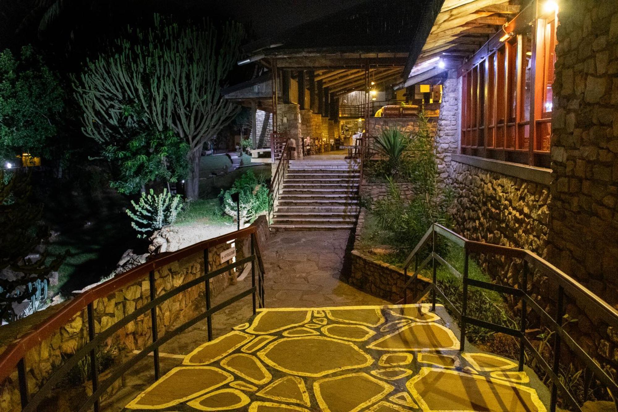 Voi Safari Lodge Exteriér fotografie